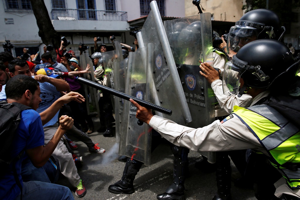 Preocupa a CIDH agresiones a manifestantes en Venezuela