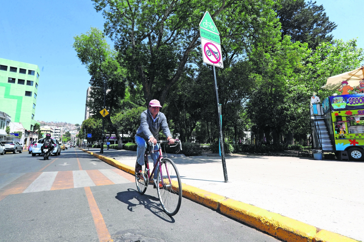 Frenan a ciclistas en el Estado de México