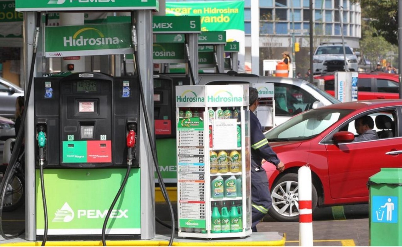 Mexico fuel prices to begin gradual liberalization at end March