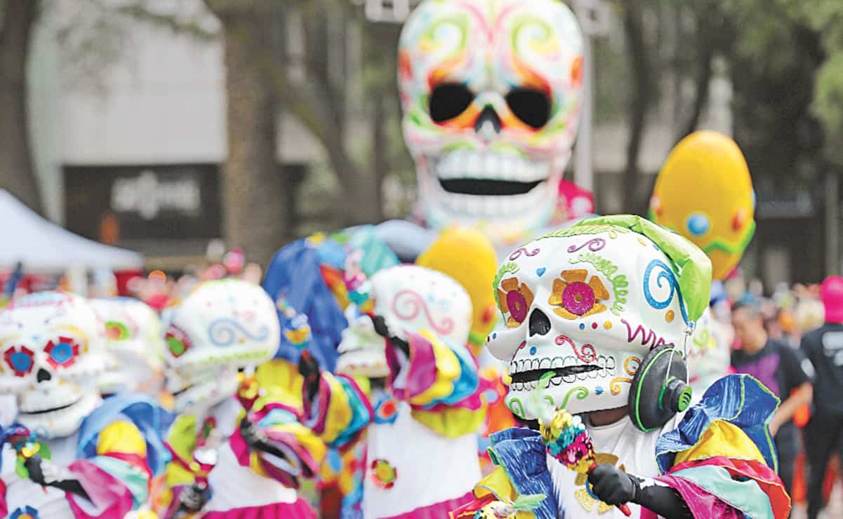 Estas son las alternativas viales por el desfile de Día de Muertos en CDMX