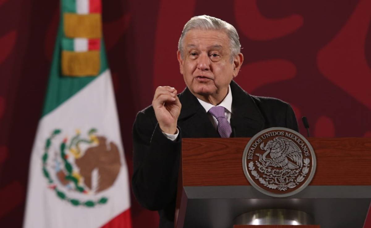 AMLO pide información a embajador Ken Salazar sobre cooperación del FBI por "un asunto" en Quintana Roo