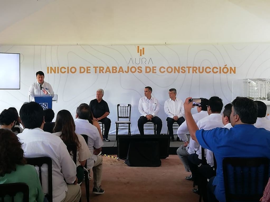 Invierte Aura 900 mdp en construcción de complejo inteligente en Mérida