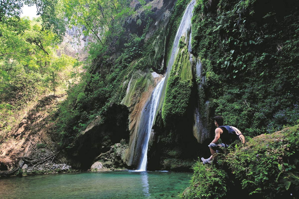 Por nueva ola de Covid-19, cierran El Chuveje, cascada emblemática de la Sierra Gorda 