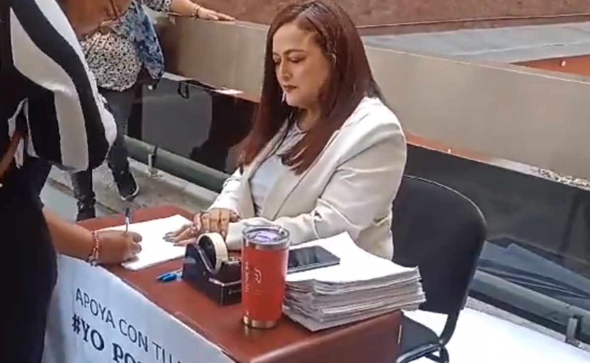 Exdiputada de Morena instala mesa para recolectar firmas de apoyo a reforma de 40 horas laborales