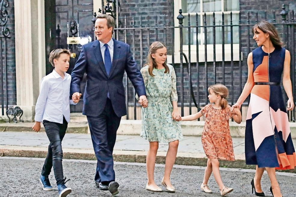 Nuestro país es  más fuerte, dice Cameron