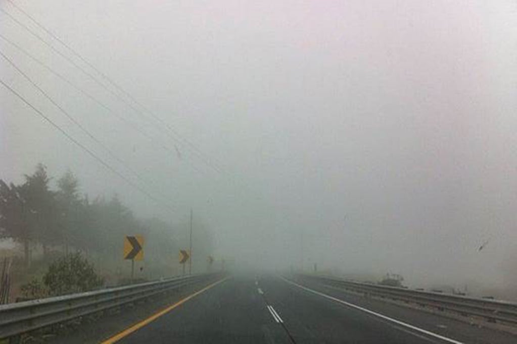 Reportan neblina en las carreteras México-Toluca y Picacho-Ajusco