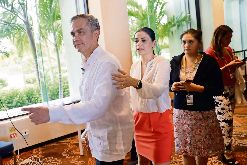 Firman Conago y OEA acuerdo en favor de democracia y DH