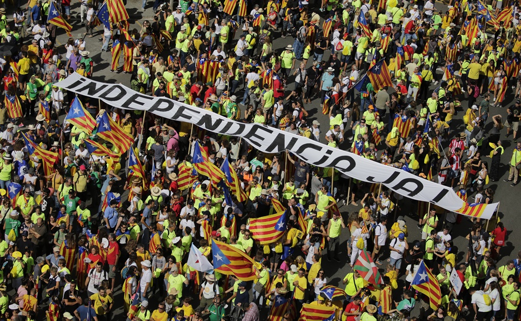 España ordena a la policía impedir referéndum independentista de Cataluña