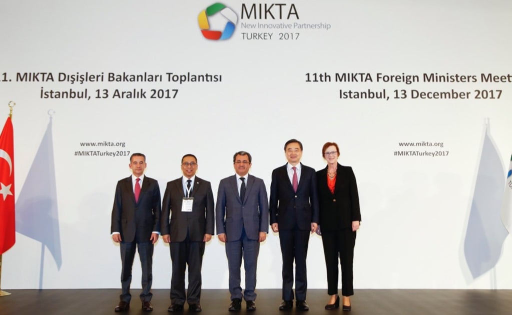 Participa México en reunión de ministros de relaciones exteriores en Estambul