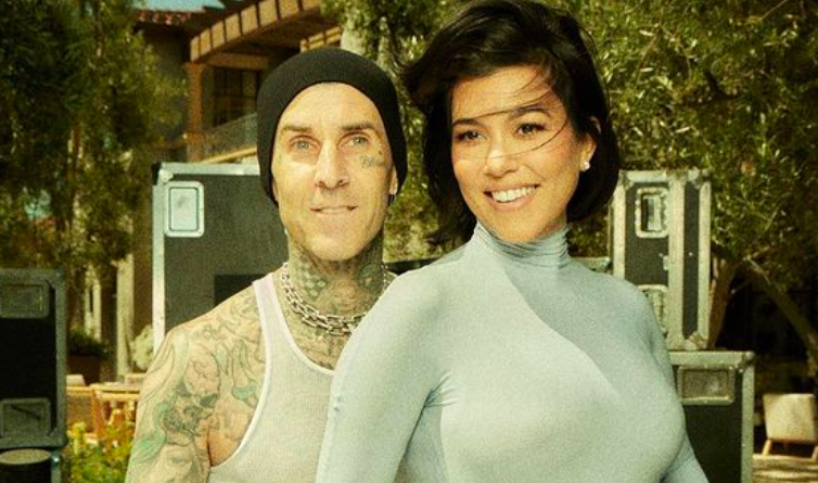 Kourtney Kardashian y Travis Barker ya son papás, reportan