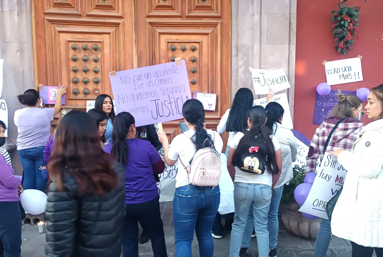 Marchan en Zacatecas para pedir justicia por Blanca, quien fue asesinada por negarse a abortar