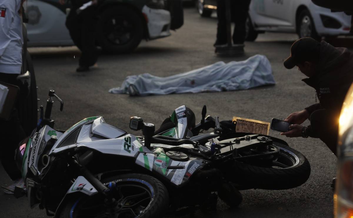 Cae policía que atropelló con su moto a adulto mayor en Coyoacán