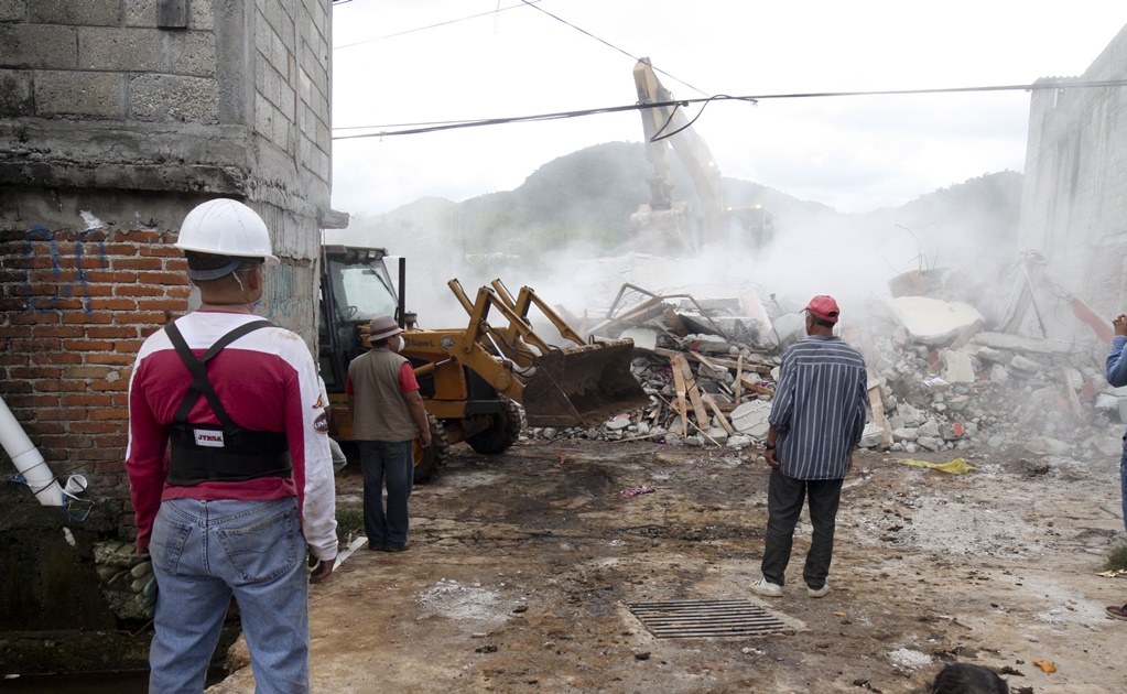 Edomex pide declaratoria de desastre en 12 municipios por sismo