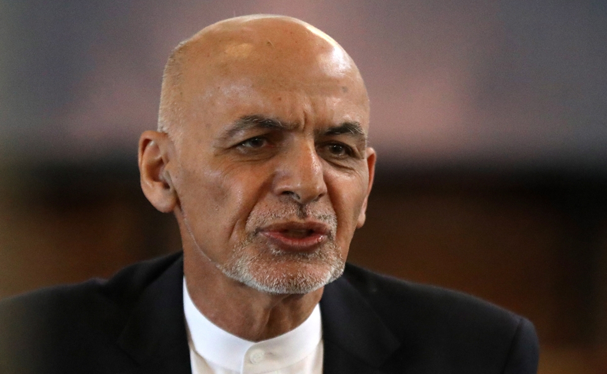 “Hubiera sido testigo de un derramamiento de sangre”: expresidente de Afganistán defiende huida