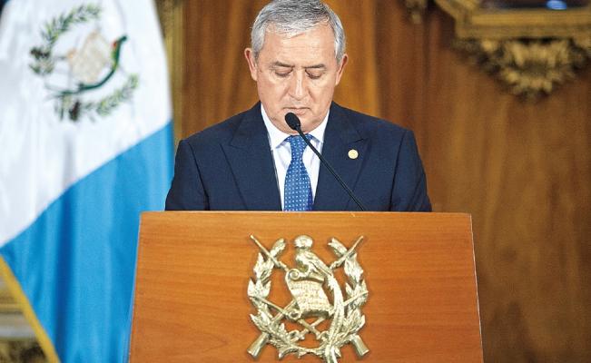 Otto Pérez Molina renuncia a la presidencia de Guatemala