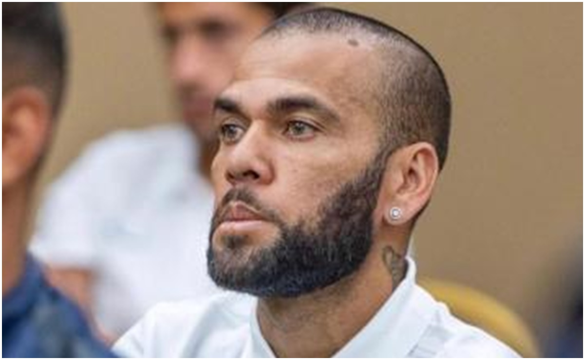 Dani Alves se va quedando solo en pleno juicio