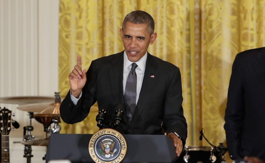 Celebra Obama 5 de mayo; pide luchar por reforma migratoria
