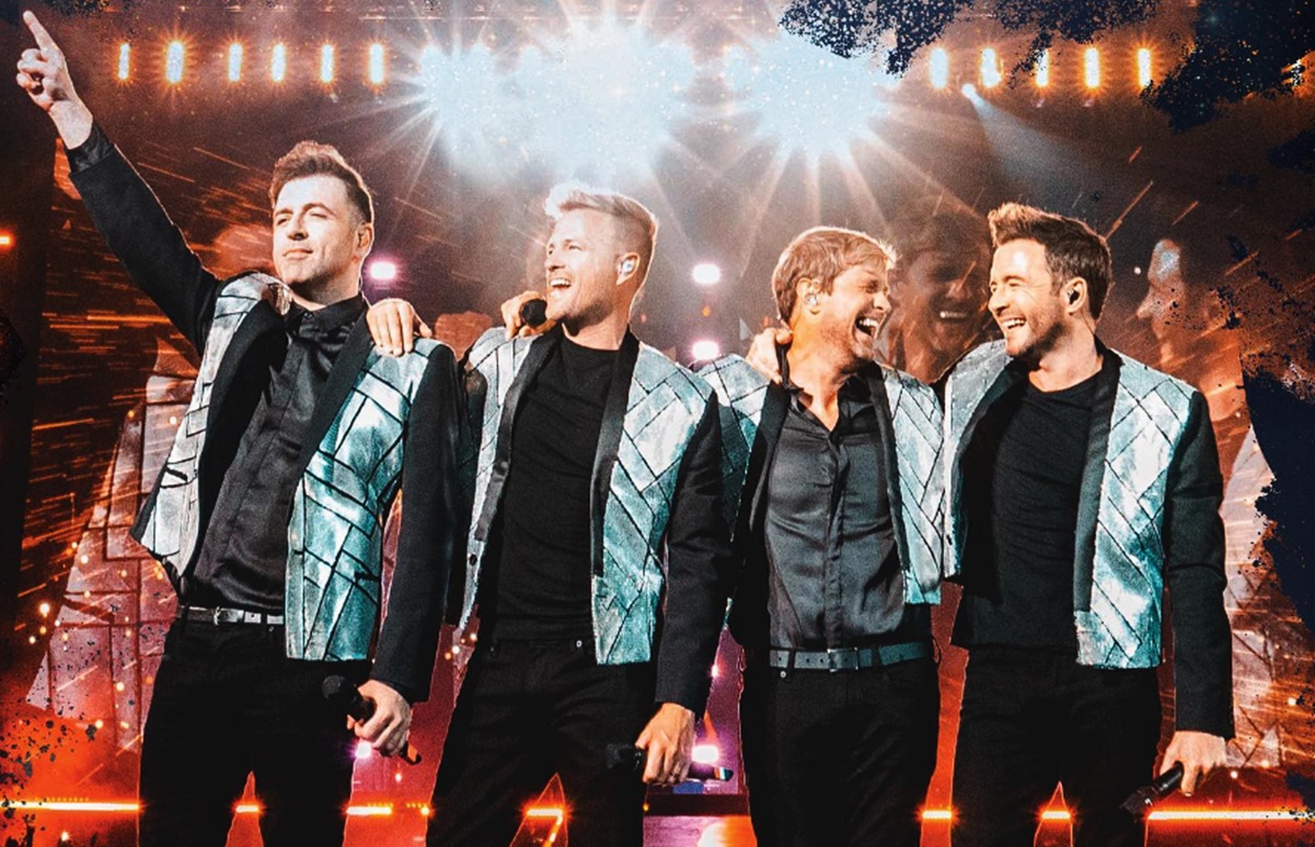 Westlife llena de nostalgia a su público mexicano en la Arena CDMX