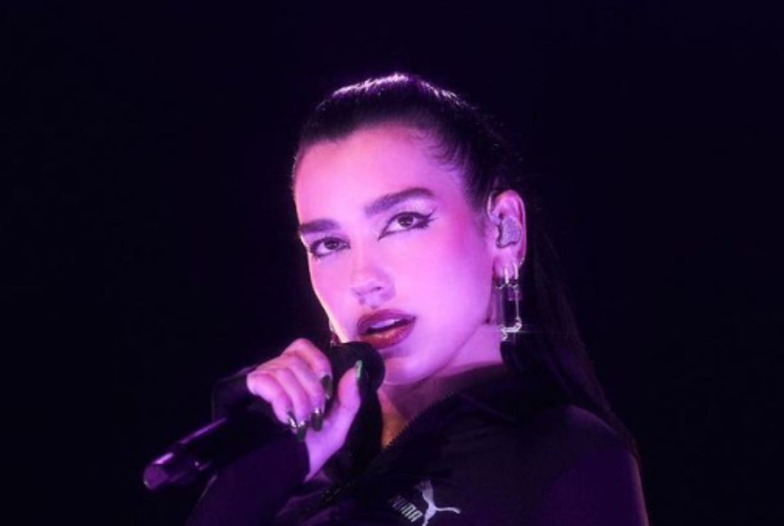 Dua Lipa rechaza cantar en la inauguración de Qatar 2022 por esta poderosa razón