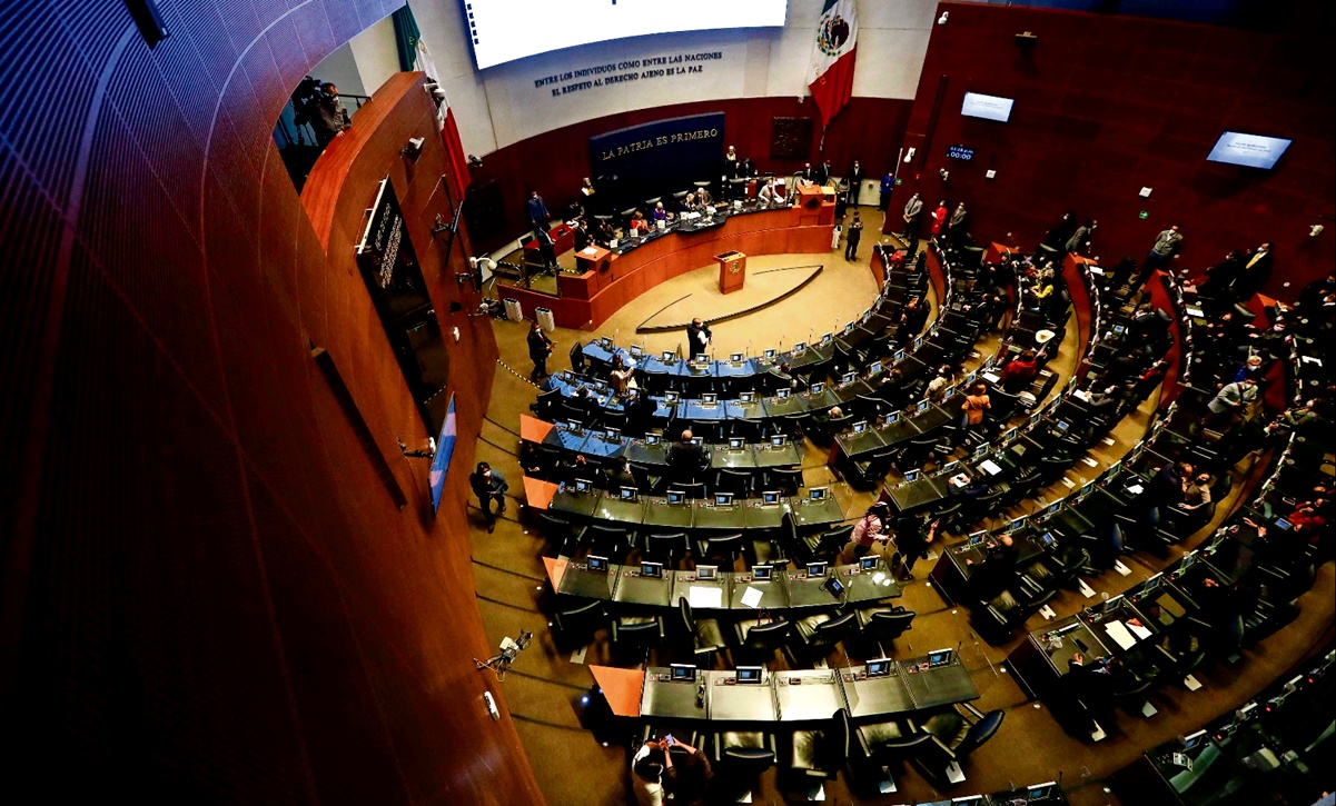Condiciona Gabriel García declinación a presidir el Senado; pide elección por sorteo y no por votación