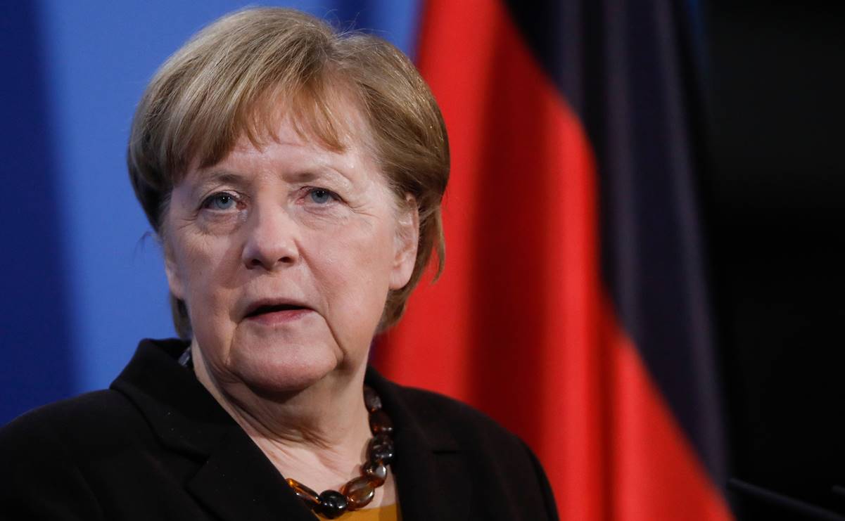Merkel explica por qué Alemania solo usará vacuna de AstraZeneca en mayores de 60 años
