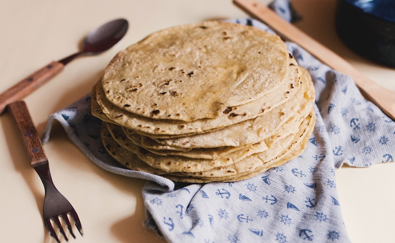 Para qué sirve el agua de tortilla