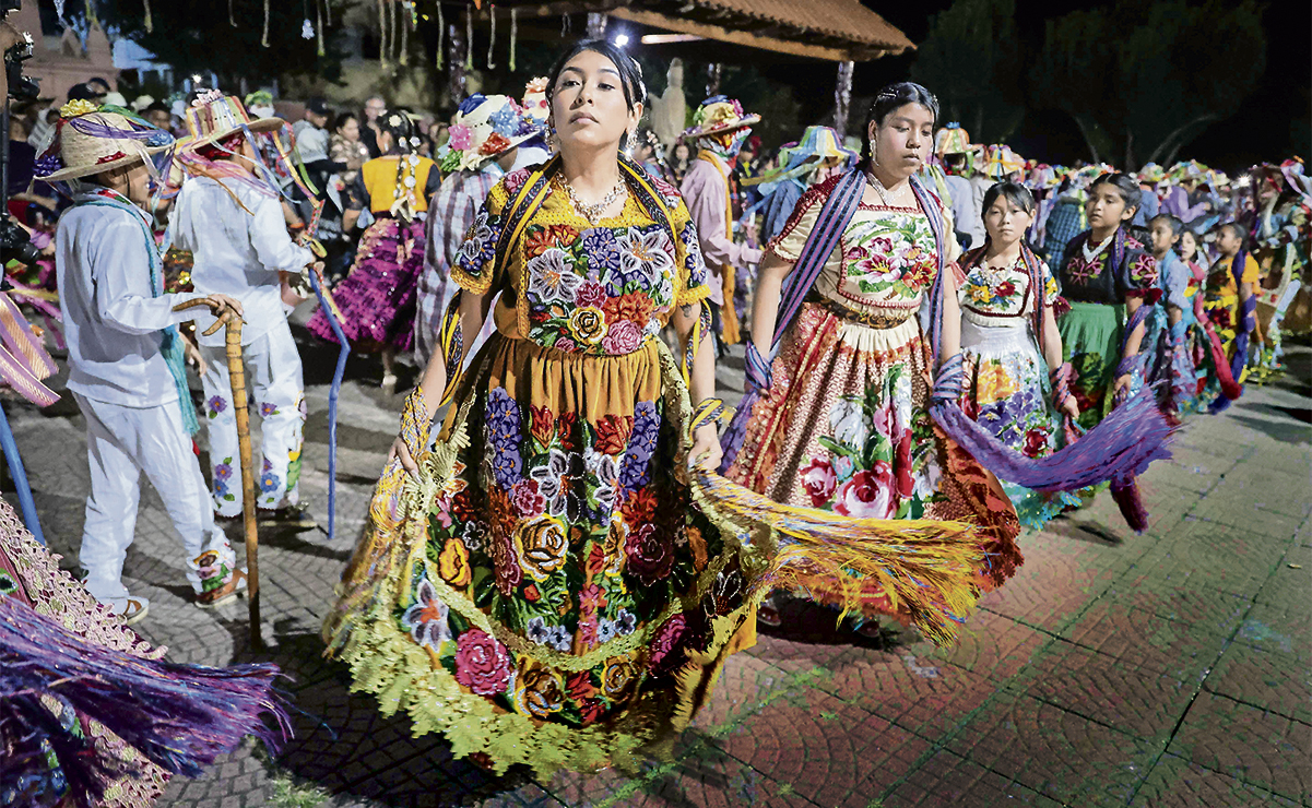 Celebran el año nuevo purépecha con danza y música