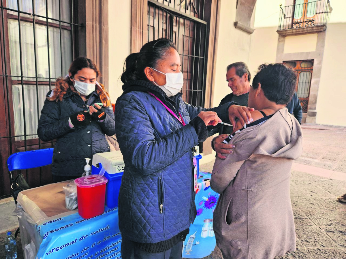 Suben los casos de influenza; reportan 73 casos