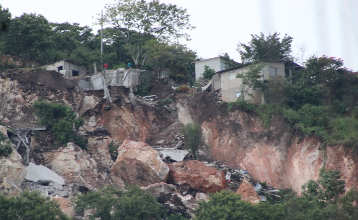 Damnificados por cerro desgajado en 2021 en Jiutepec piden ayuda de autoridades