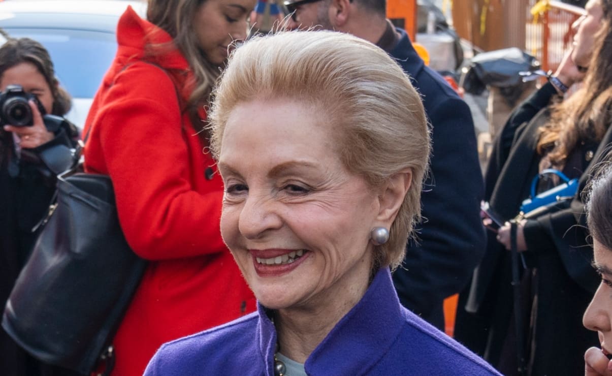 Carolina Herrera sorprende al posar con su hija, idénticas y elegantes