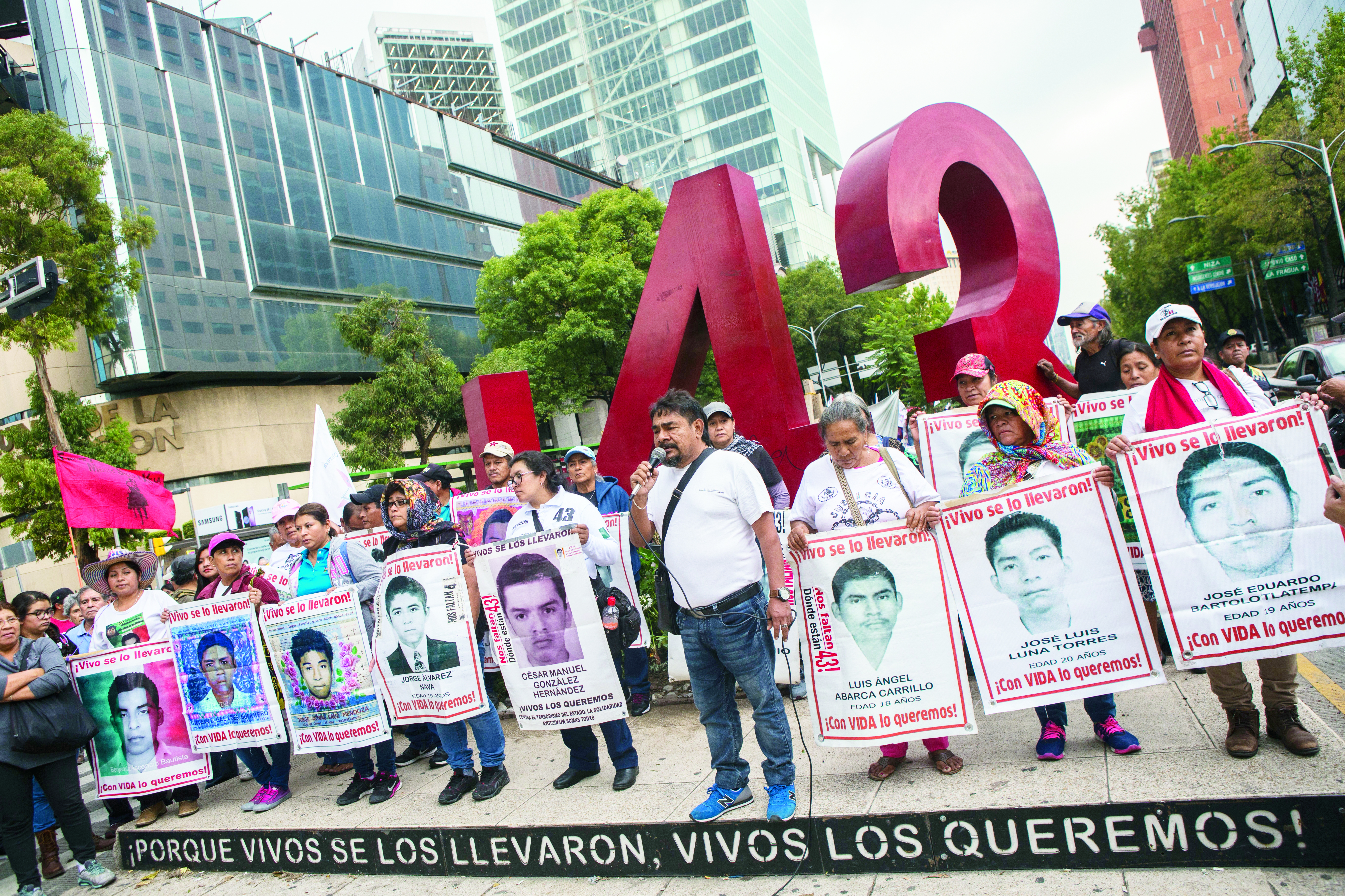 Forenses argentinos discrepan de recomendación de CNDH en caso Iguala
