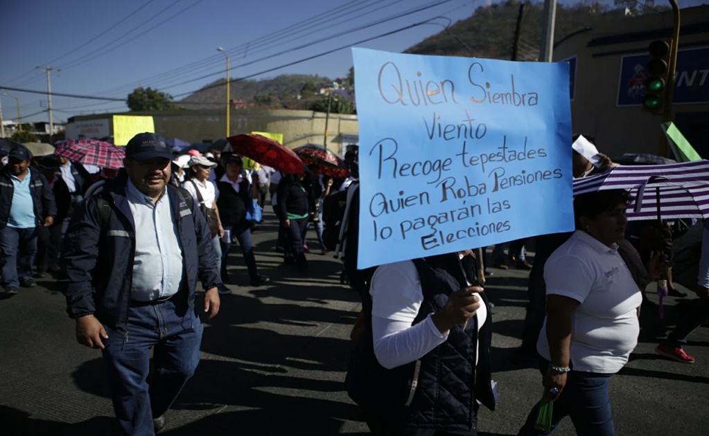 Inicia semana en Oaxaca con protestas y bloqueos