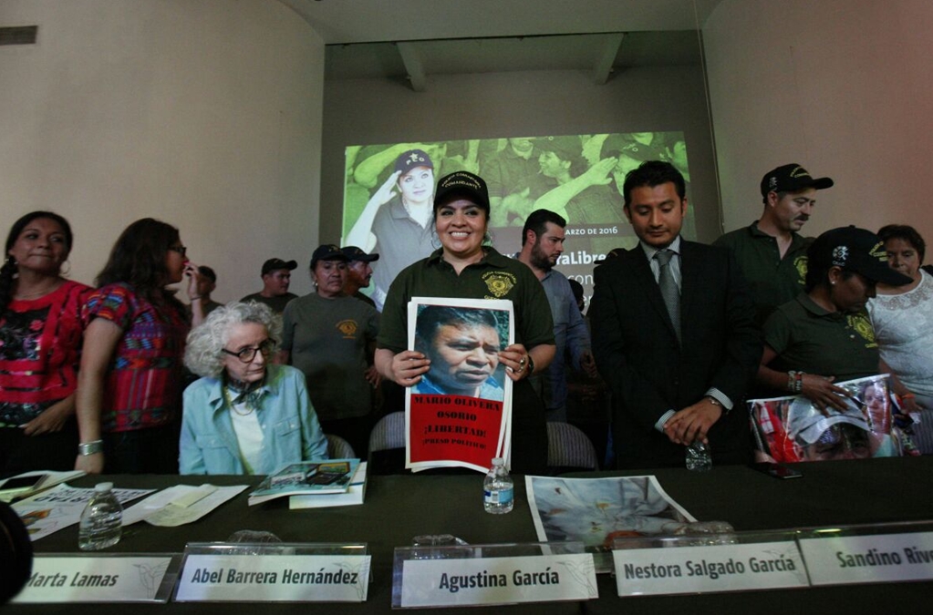 Salgado anuncia lucha por la libertad de presos políticos