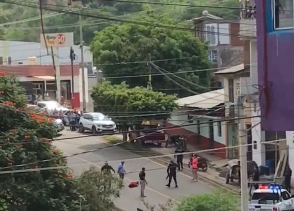 Matan a balazos a sobrino de alcalde de Tacámbaro, Michoacán 