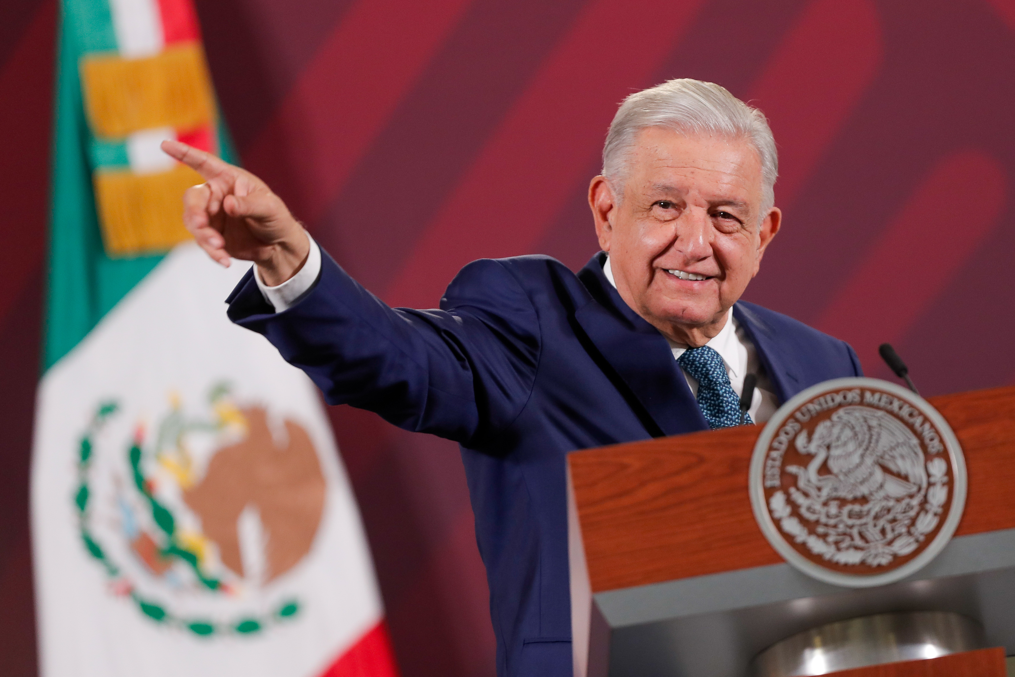 "Ya para Navidad las familias van a estar muy contentas en Acapulco", dice AMLO sobre reconstrucción