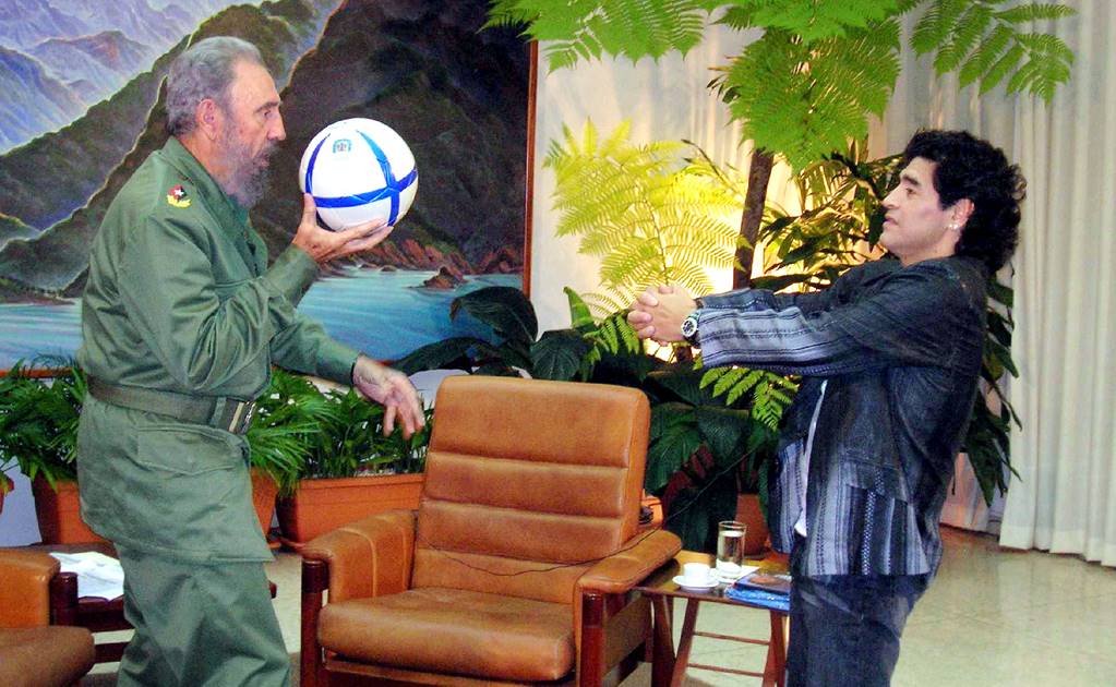 Fidel, apasionado del deporte y amigo de Maradona 