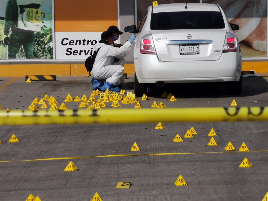 Asesinan a policías con más de 50 disparos en Sinaloa
