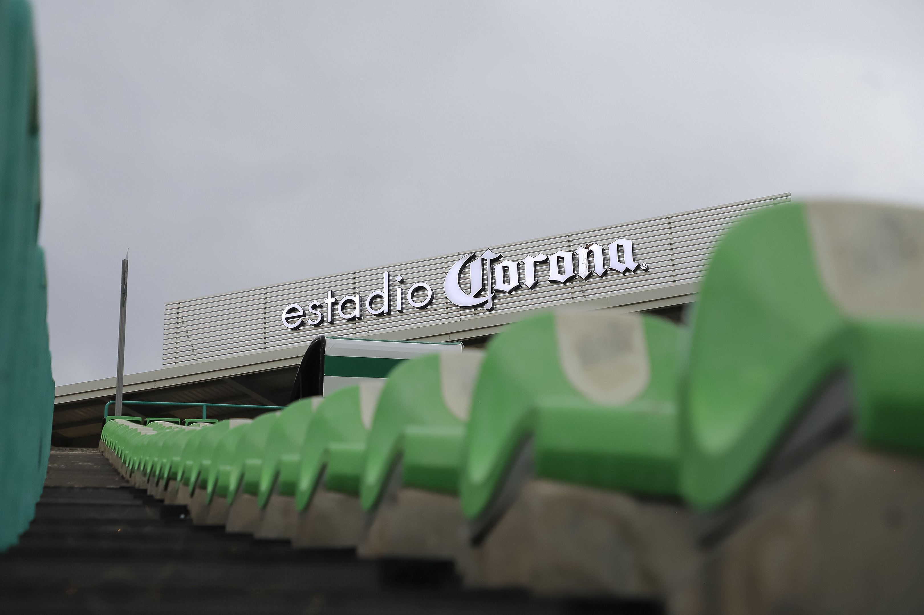 Alcalde de Torreón califica como “fortuito” el atropellamiento masivo fuera del Estadio Corona
