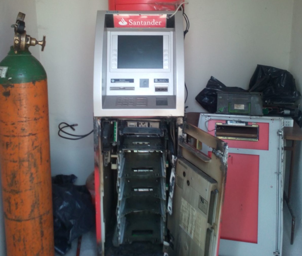 Con soplete, roban cajero automático en Edomex | El Universal