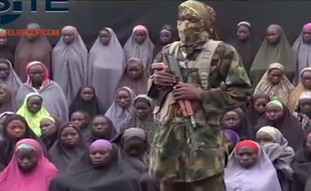 Boko Haram, dispuesto a negociar liberación del resto de las niñas de Chibok: Nigeria 