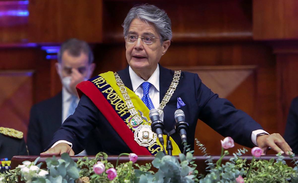 Guillermo Lasso jura como presidente de Ecuador