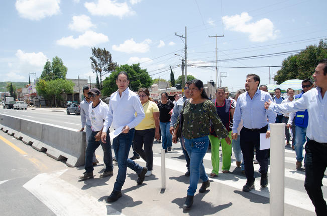 Entregan ampliación de carretera Querétaro-Chichimequillas