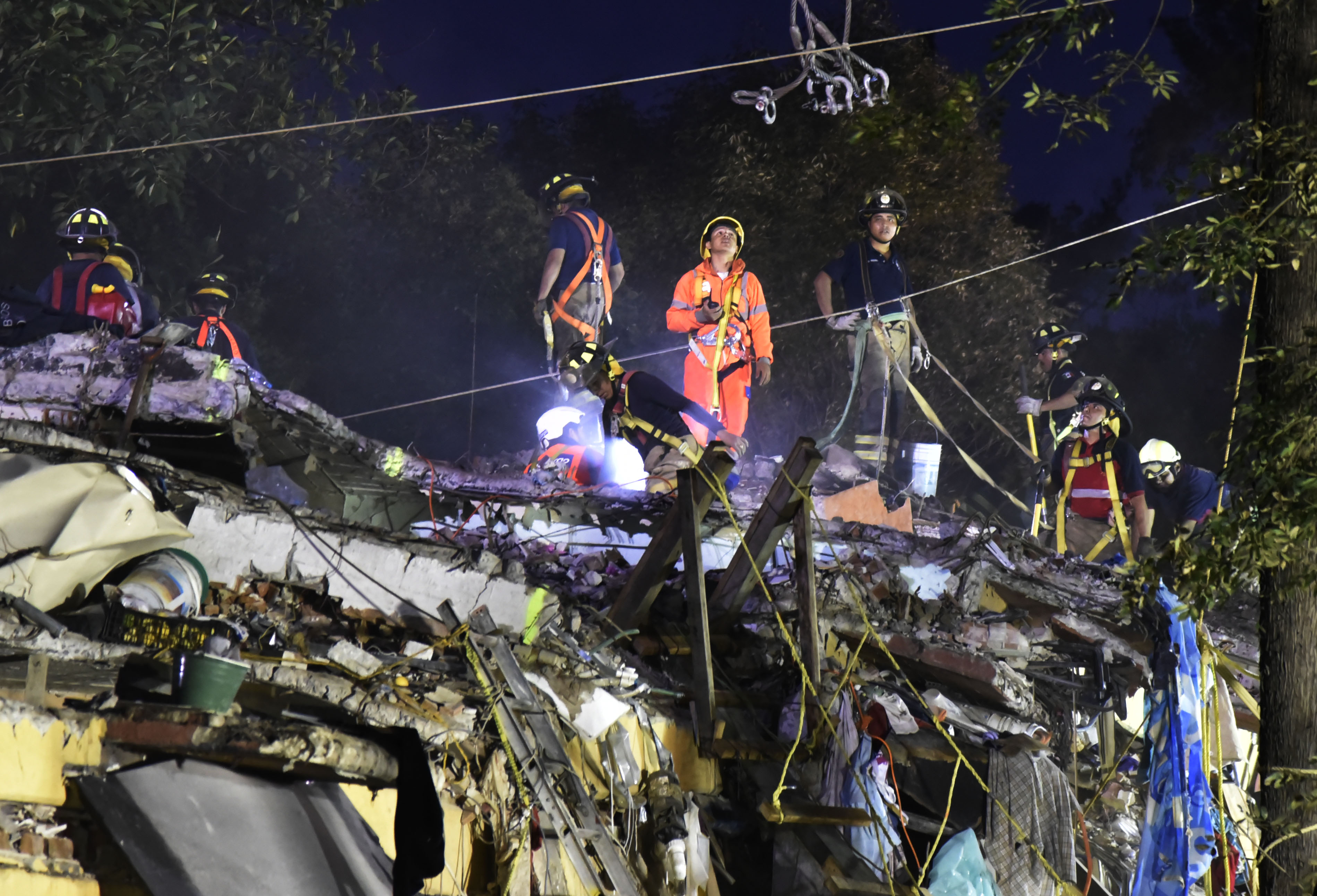 México lamenta muerte de 9 extranjeros tras sismo