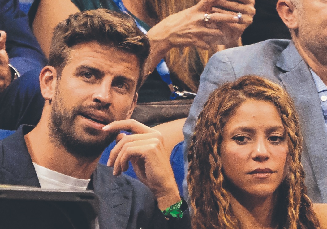 Shakira muy molesta con Piqué por mostrar a su hijo en una transmisión sin su autorización