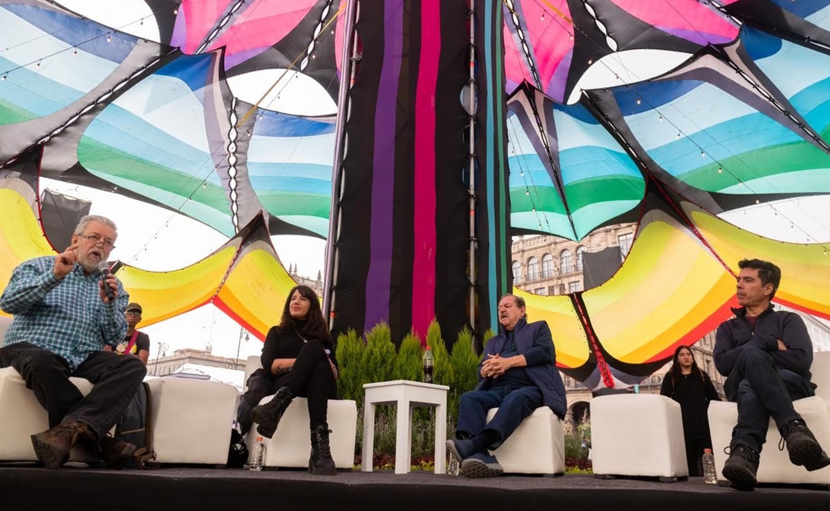 Hacen homenaje póstumo a José Agustín en El Zócalo