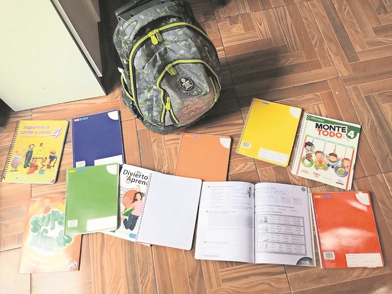 Cuadernos, lápices o colores; dona lo que puedas para llevar útiles a escuelas rurales 