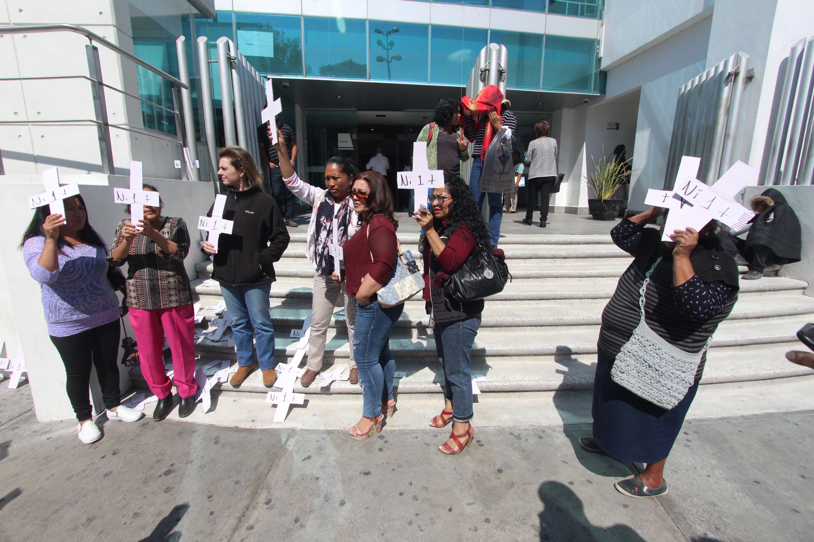 Protestan contra feminicidios en Puebla