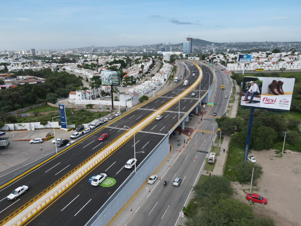 Construyen en sólo 7 meses puente "Talabarteros"  en León, Guanajuato