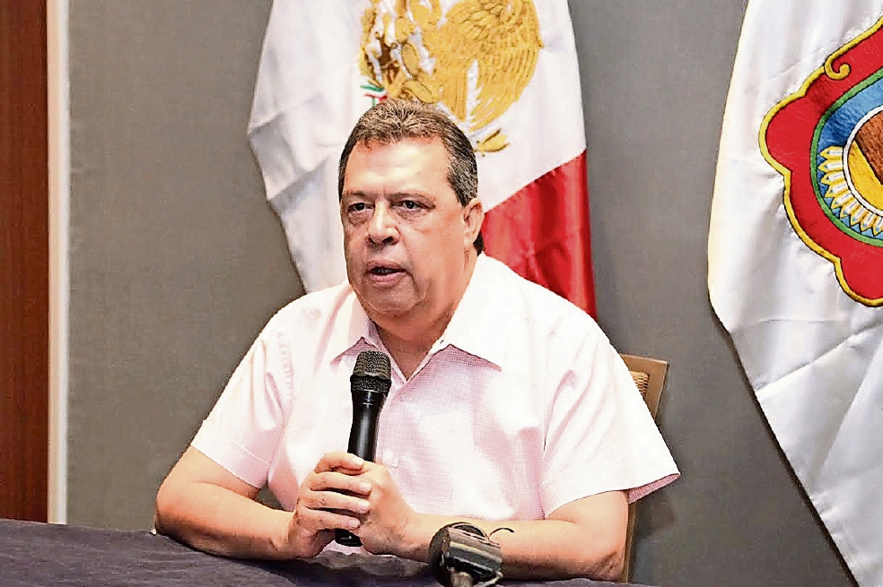 PRD niega que esté 'cobijando' a Aguirre 