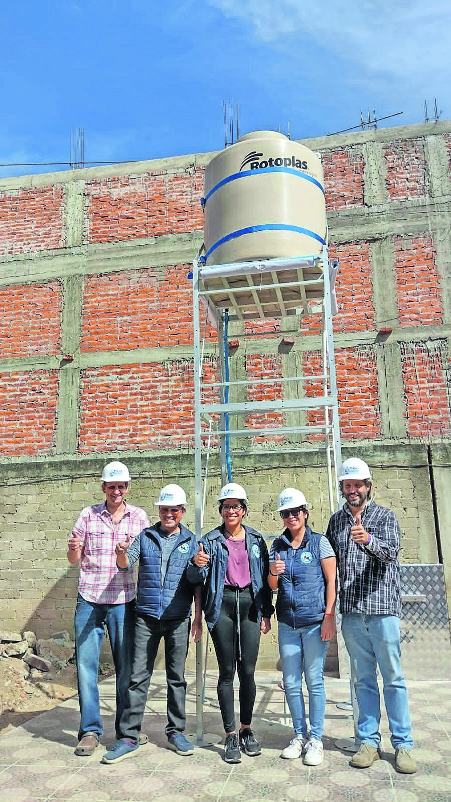 Escuela primaria purifica su propia agua